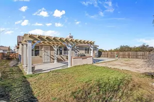 11993 Crandall Ct, Victorville, CA 92392 - Photo 30