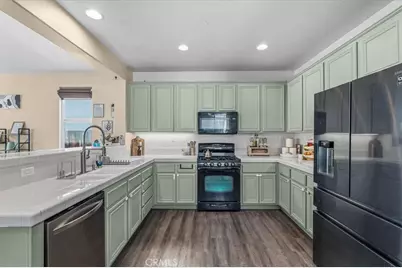 11993 Crandall Court, Victorville, CA 92392 - Photo 12