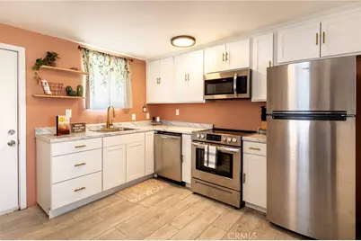 65076 E Broadway, Joshua Tree, CA 92252 - Photo 10