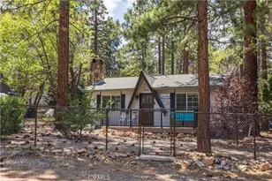 682 Maple Ln, Sugarloaf, CA 92386 - Photo 2