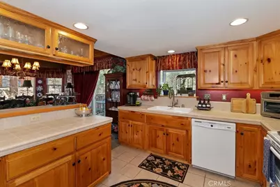 42243 Castle Crag, Big Bear Lake, CA 92315 - Photo 14