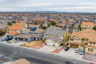 12642 Luna, Victorville, CA 92392 - Photo 32