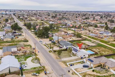 15878 Jasmine, Victorville, CA 92395 - Photo 26