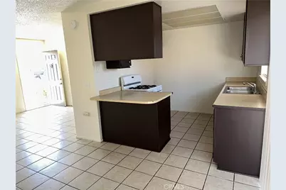 15418 Bear Valley Road, Victorville, CA 92395 - Photo 10