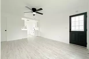 5325 Latham St, Los Angeles, CA 90011 - Photo 26