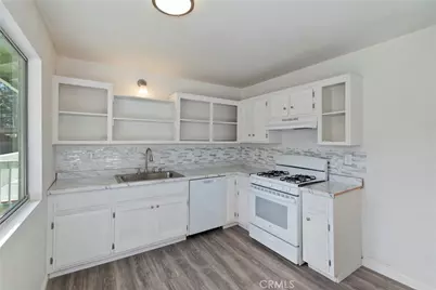 32142 Hunsaker Way, Running Springs, CA 92382 - Photo 6