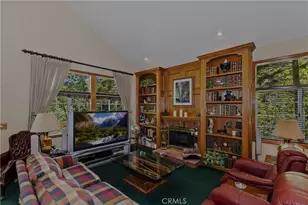 30184 Skyline Dr, Running Springs, CA 92382 - Photo 4