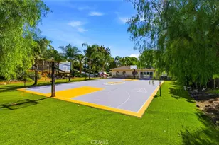 16575 Bonanza Dr, Riverside, CA 92504 - Photo 44