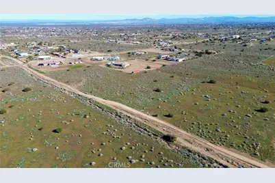 2 Buttemere, Phelan, CA 92371 - Photo 14