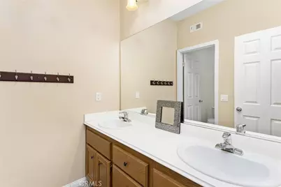 11924 Southwind Way, Yucaipa, CA 92399 - Photo 32