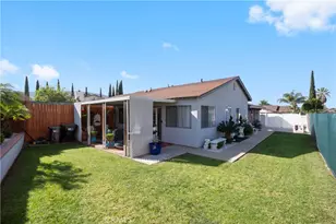 1233 Sunkist, Corona, CA 92882 - Photo 22