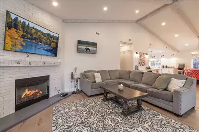 374 Mountainaire Lane, Big Bear Lake, CA 92315 - Photo 4