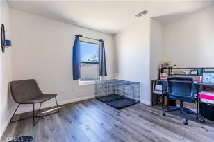 16664 Hawks Hill, Victorville, CA 92395 - Photo 18