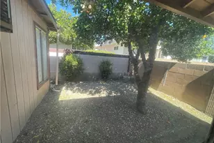 1380 Teakwood, Hemet, CA 92543 - Photo 16