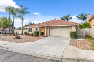 7870 Valencia Ct, Highland, CA 92346 - Photo 4