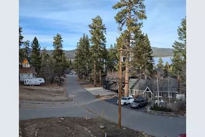 560 Talmadge Road, Big Bear Lake, CA 92315 - Photo 4