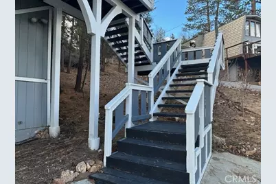 560 Talmadge Road, Big Bear Lake, CA 92315 - Photo 2