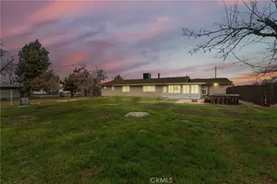 10312 Hawthorne Ave, Hesperia, CA 92345 - Photo 2