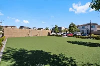 5604 Altamura Way #10, Fontana, CA 92336 - Photo 30