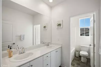 5604 Altamura Way #10, Fontana, CA 92336 - Photo 16