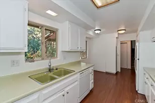 383 Catalina, Big Bear Lake, CA 92315 - Photo 14