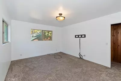 383 Catalina, Big Bear Lake, CA 92315 - Photo 18