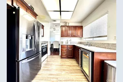 11948 Albion Way, Moreno Valley, CA 92557 - Photo 10