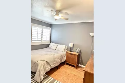 7833 Calle Carrisa Street, Highland, CA 92346 - Photo 20