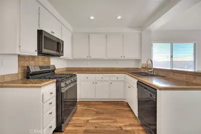 15151 Desert Oak, Victorville, CA 92394 - Photo 18