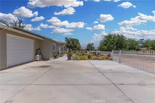 16116 Cajon, Hesperia, CA 92345 - Photo 8