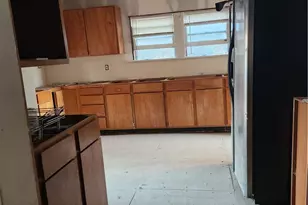 5714 10th Ave, Los Angeles, CA 90043 - Photo 4