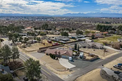 14728 Nokomis, Apple Valley, CA 92307 - Photo 44