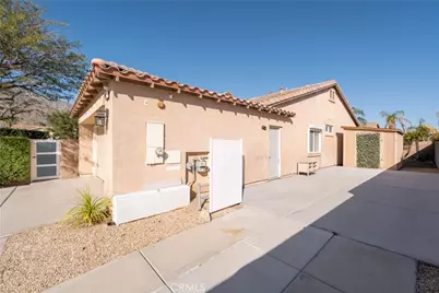 992 Mira Grande, Palm Springs, CA 92262 - Photo 8