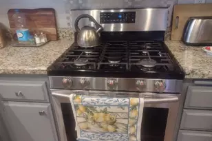 1740 Walden, Hemet, CA 92545 - Photo 8