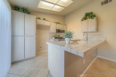 10842 Wakefield, Adelanto, CA 92301 - Photo 18