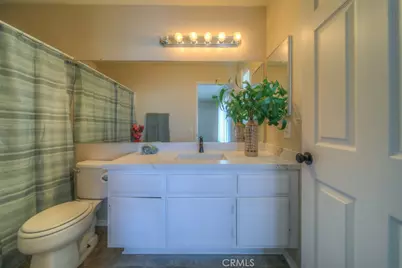 10842 Wakefield, Adelanto, CA 92301 - Photo 42