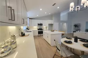 457 Minaret, Corona, CA 92881 - Photo 4