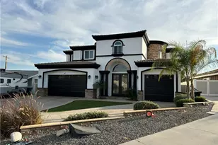 29061 Lupin Pl, Canyon Lake, CA 92587 - Photo 2