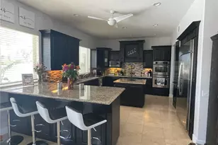 29061 Lupin Pl, Canyon Lake, CA 92587 - Photo 10