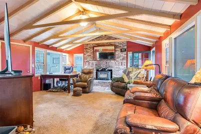 39065 Oak Glen Road, Oak Glen, CA 92399 - Photo 16