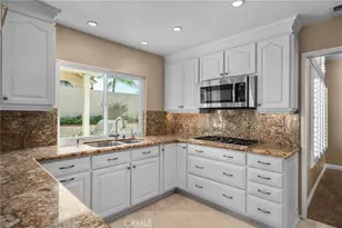 7243 Kittyhawk St, Fontana, CA 92336 - Photo 14