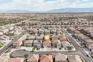 9037 Calico Ct, Oak Hills, CA 92344 - Photo 36