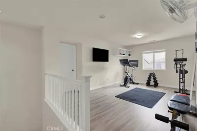 9037 Calico Court, Oak Hills, CA 92344 - Photo 32