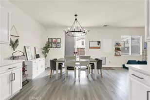 9037 Calico Ct, Oak Hills, CA 92344 - Photo 10