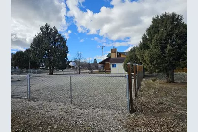 849 Hemlock, Big Bear City, CA 92314 - Photo 4