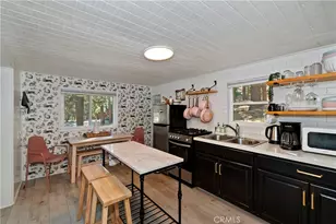 33353 Yukon Dr, Green Valley Lake, CA 92341 - Photo 10