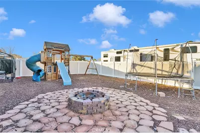 21940 Carlisle Road, Apple Valley, CA 92307 - Photo 28