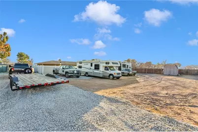 21940 Carlisle Road, Apple Valley, CA 92307 - Photo 30
