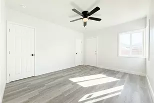 220 W 98th St, Los Angeles, CA 90003 - Photo 20