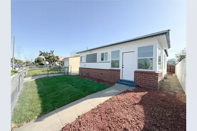 220 W 98th Street, Los Angeles, CA 90003 - Photo 2